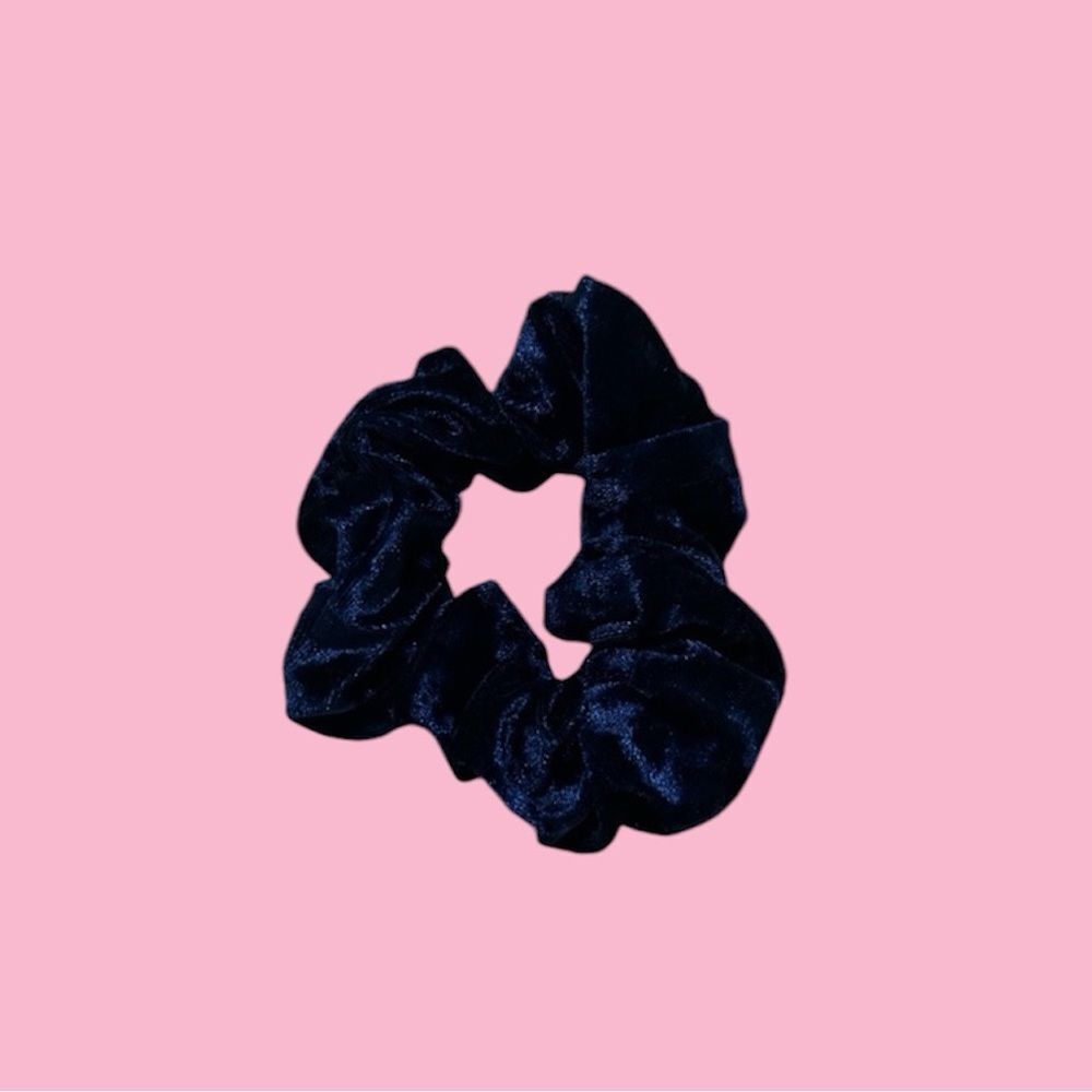 Velvet Scrunchie Bundle - Picture 4 of 11